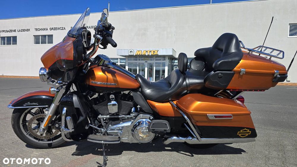 Harley-Davidson FLHTCU Ultra - 1