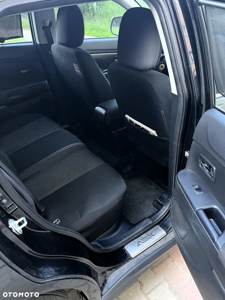 Mitsubishi ASX - 8