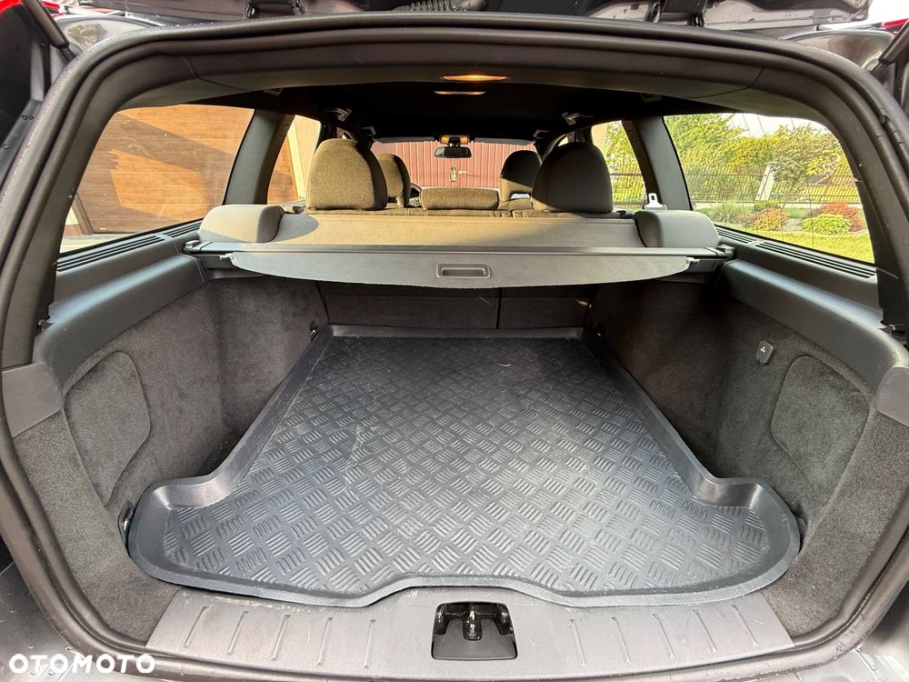 Volvo V50 2.0D - 19