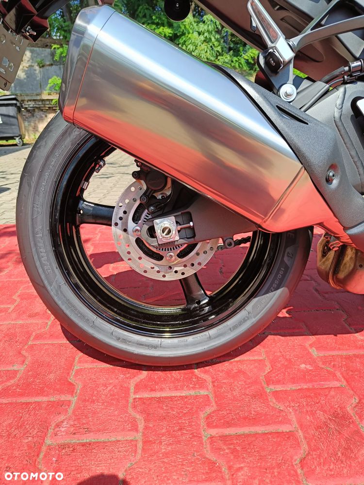 Kawasaki Ninja - 19