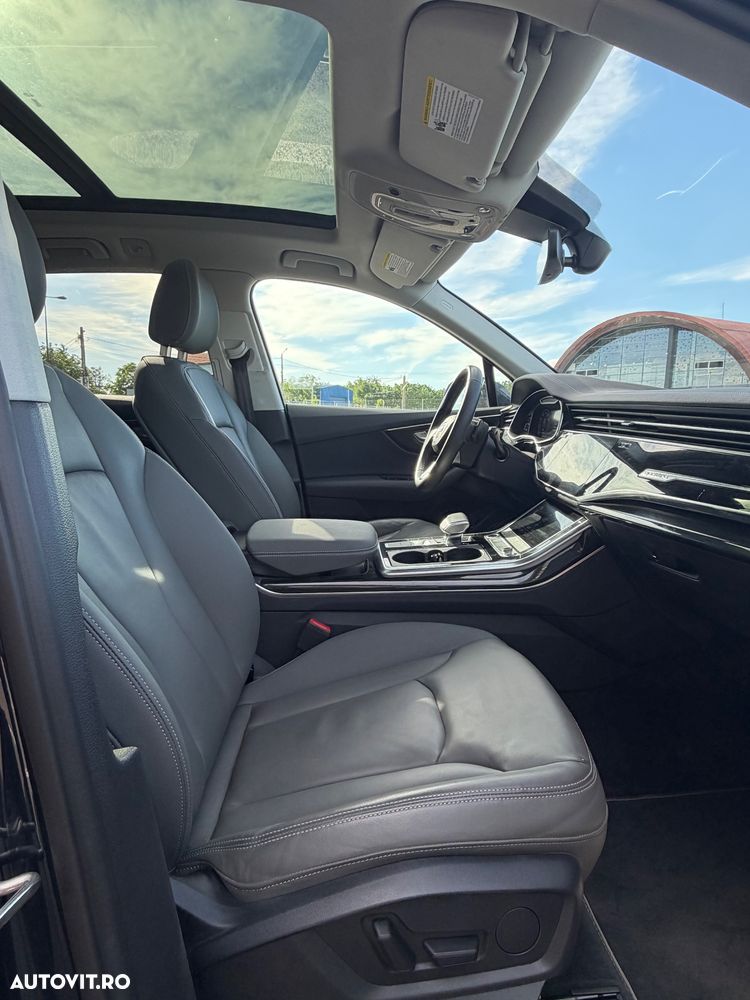 Audi Q7 - 4