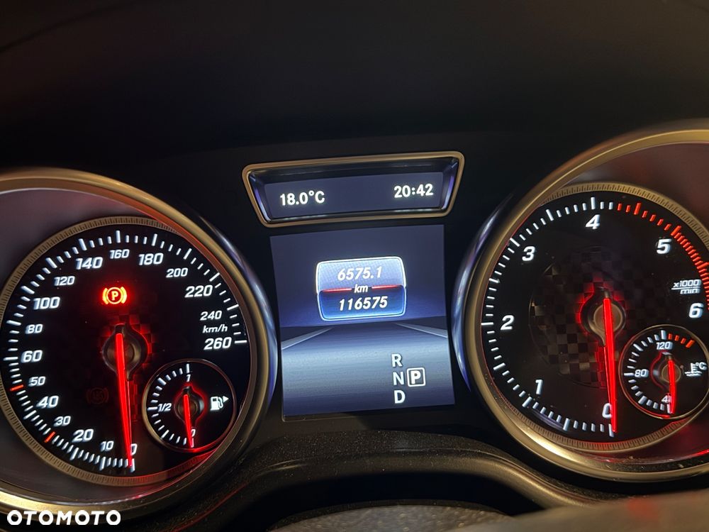 Mercedes-Benz GLE - 9