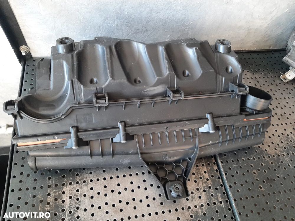 Carcasa filtru aer 1.4 b 8fs citroen c3 picasso sh peugeot 207 308 v758962580-01 - 3