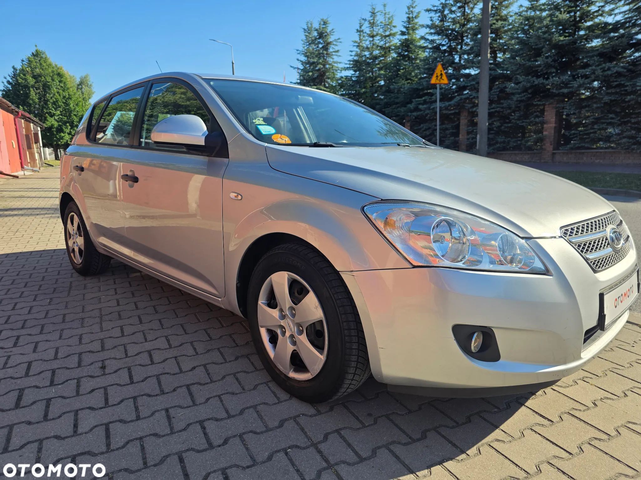 Kia Ceed 1.4 CVVT ISG Attract - 1