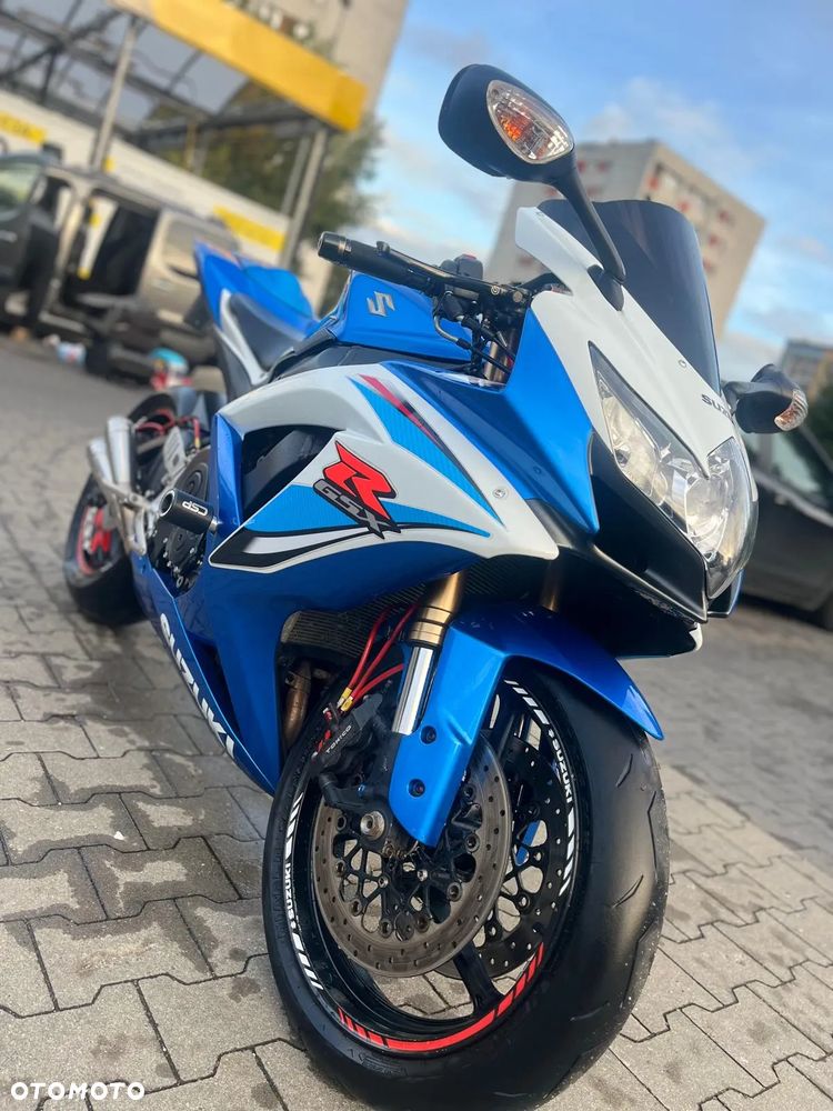 Suzuki GSX-R - 11