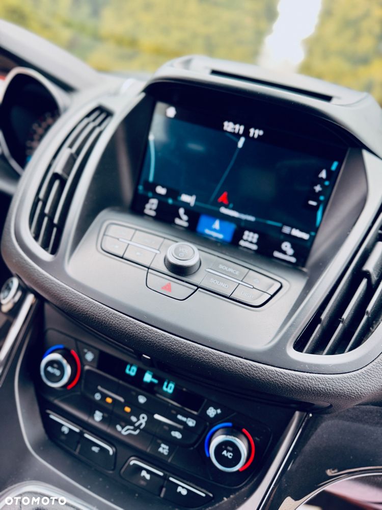 Ford Kuga 1.5 EcoBoost 2x4 ST-Line - 27