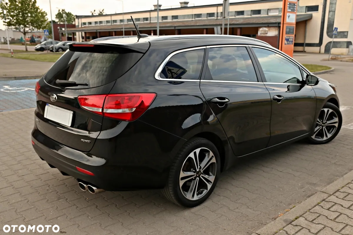 Kia Ceed 1.6 CRDi SCR GT-Line DCT - 14