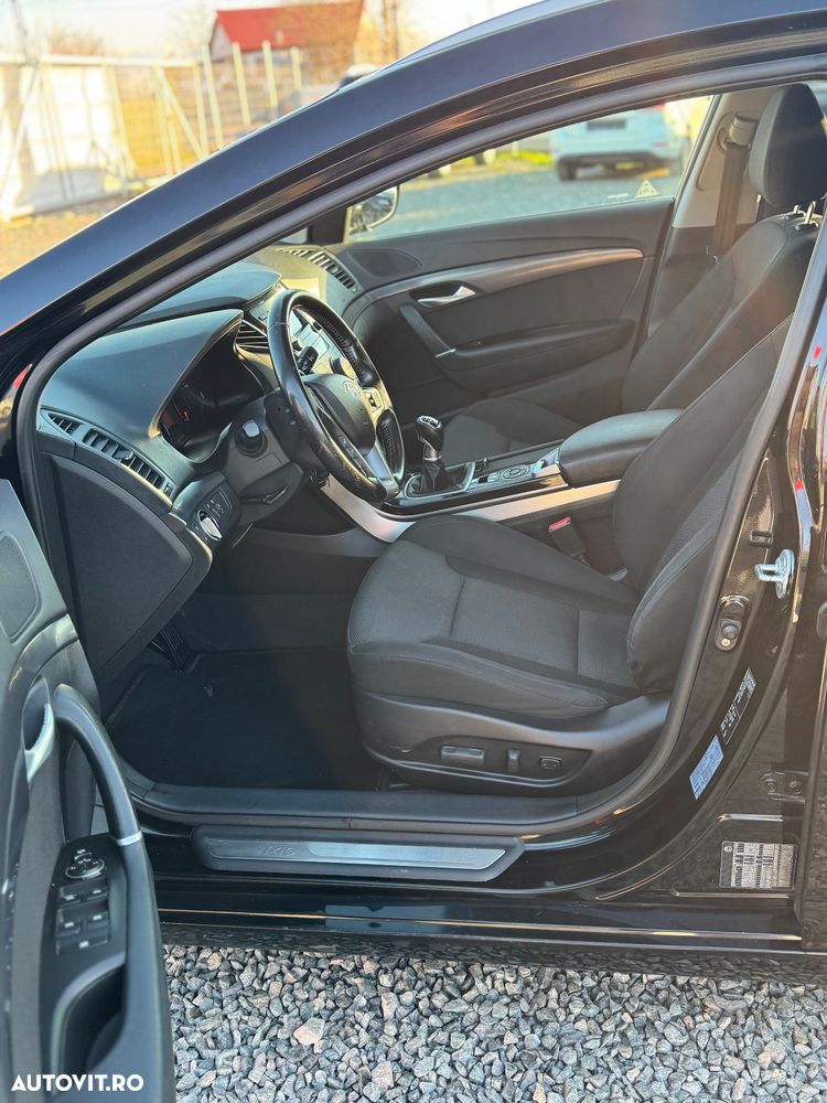 Hyundai i40 i40cw 1.7 CRDi Premium - 9