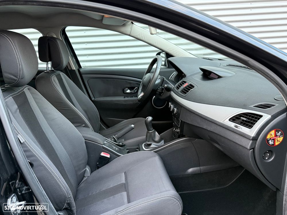 Renault Mégane Sport Tourer 1.5 dCi Dynamique - 10