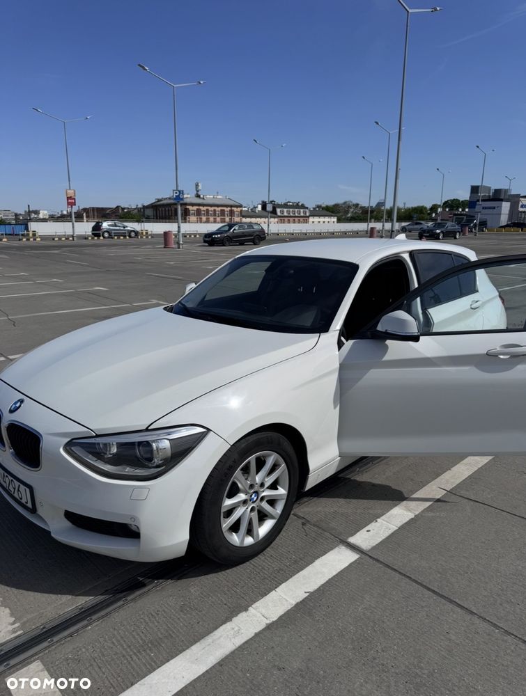 BMW Seria 1 116i - 10