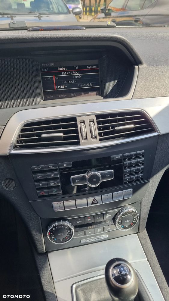 Mercedes-Benz Klasa C 180 (BlueEFFICIENCY) Avantgarde - 17