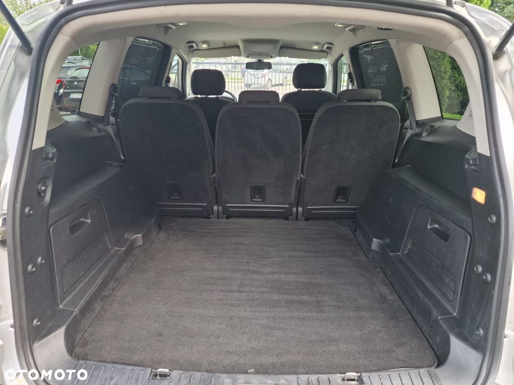 Ford S-Max 2.0 TDCi DPF Titanium - 15