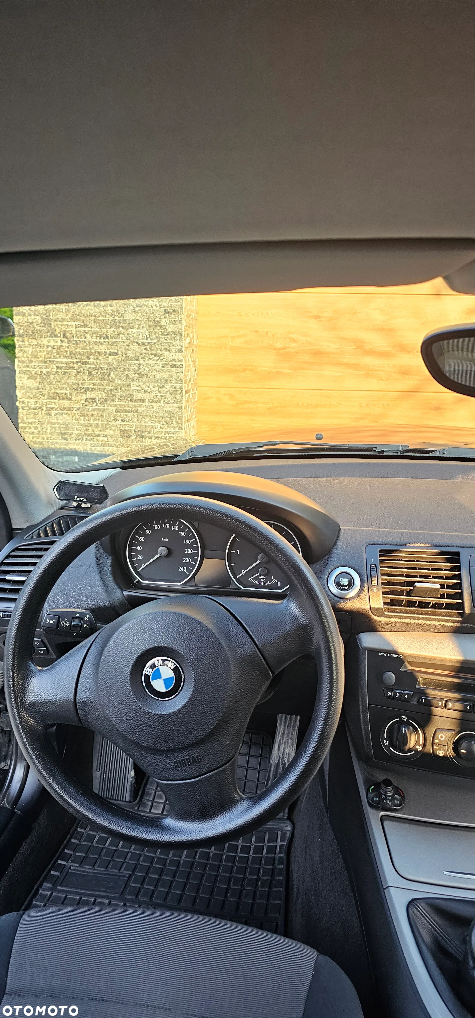 BMW Seria 1 118d - 7