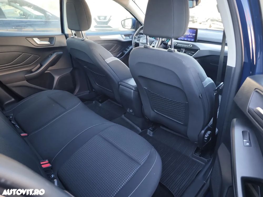 Ford Focus 1.5 EcoBlue Trend - 13