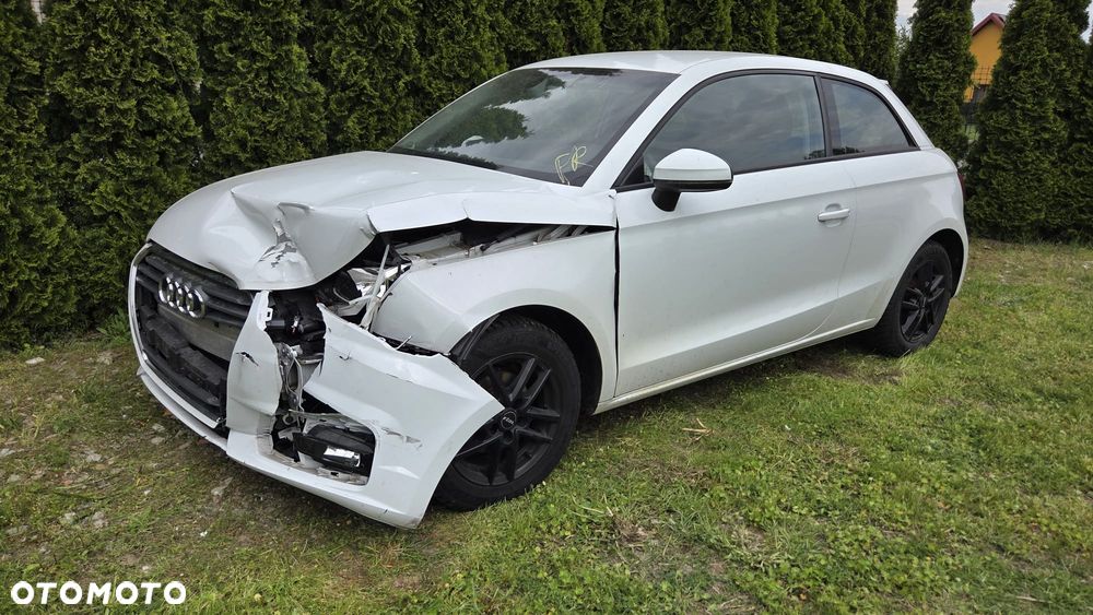 Audi A1 3-drzwiowe 1.0 TFSI ultra sport - 13