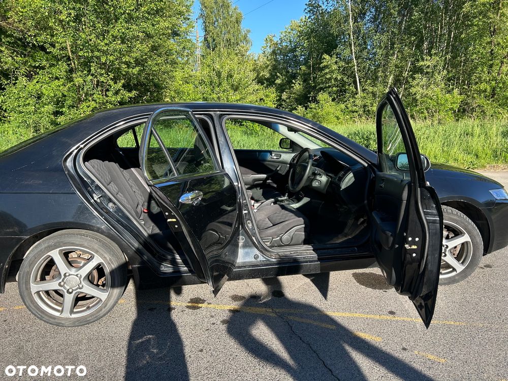 Honda Accord 2.0 Executive - 7