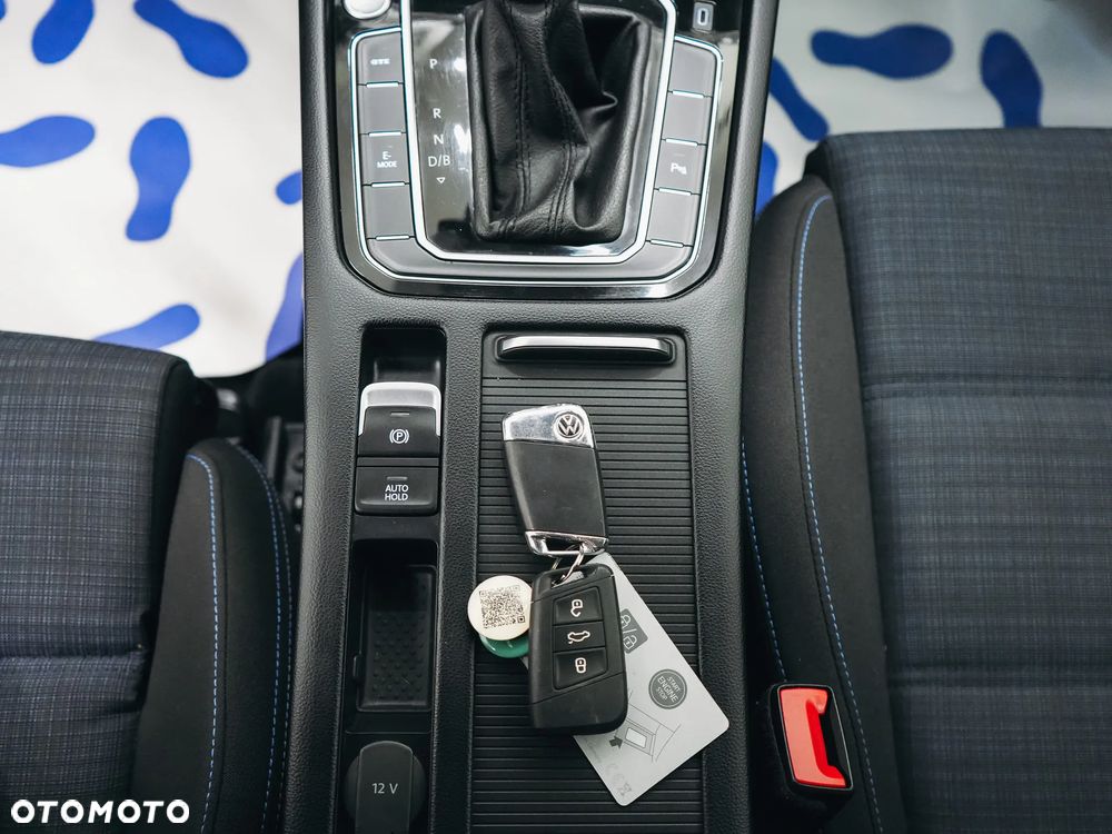 Volkswagen Passat Variant 1.4 TSI Plug-In-Hybrid DSG GTE - 26