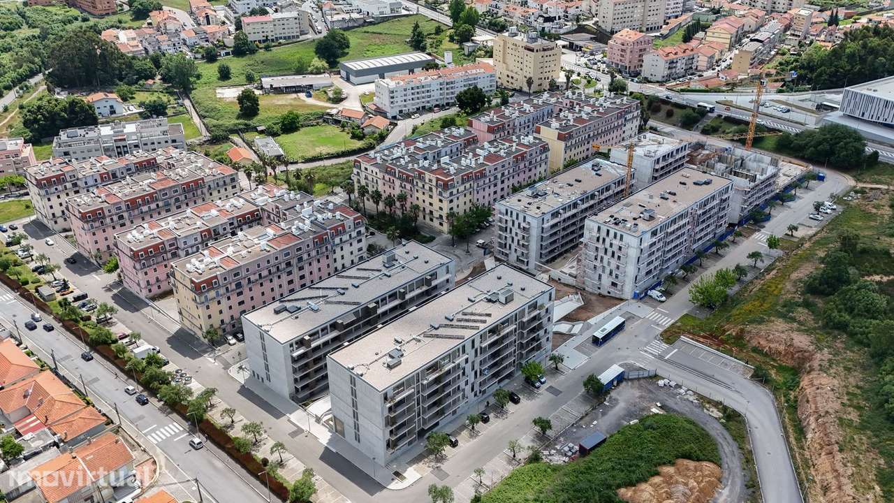 T2 Novo | Condomínio com Ginásio em Oliveira do Douro - Grande imagem: 2/33