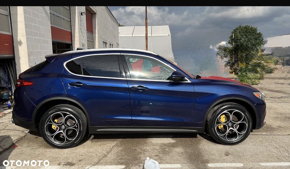 Alfa Romeo Stelvio 2.0 Turbo 16V AT8-Q4 Veloce - 5