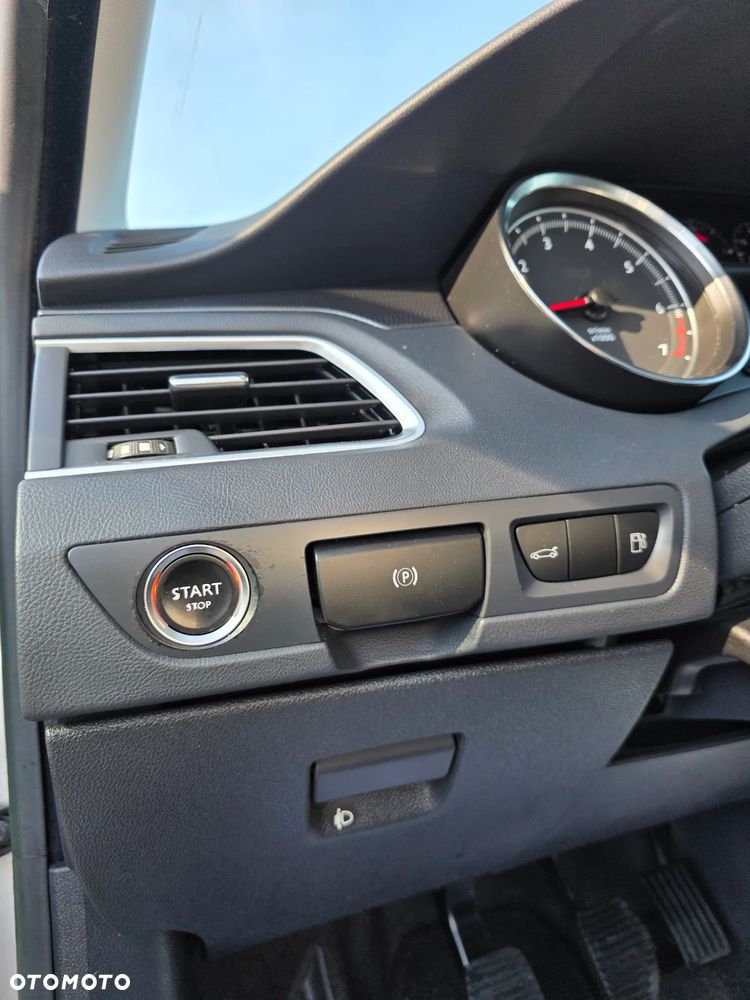 Peugeot 508 1.6 T Active - 22