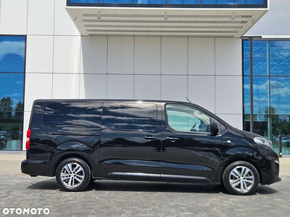 Peugeot Traveller - 4