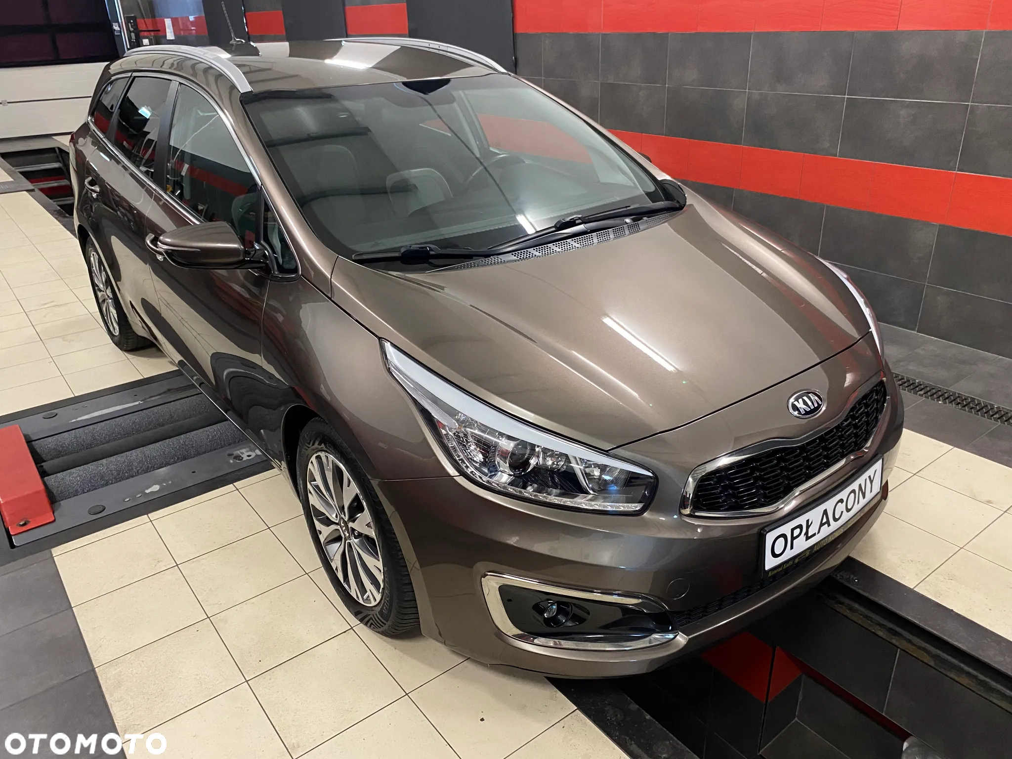 Kia Ceed 1.6 GDI Spirit - 3
