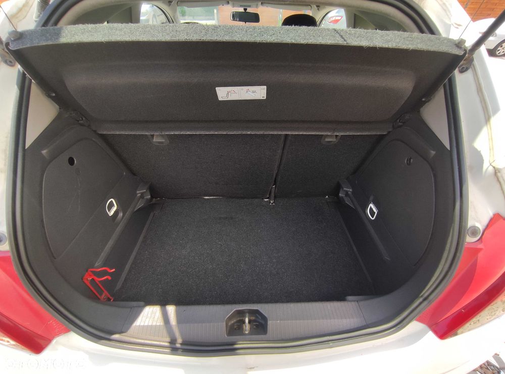 Opel Corsa - 8