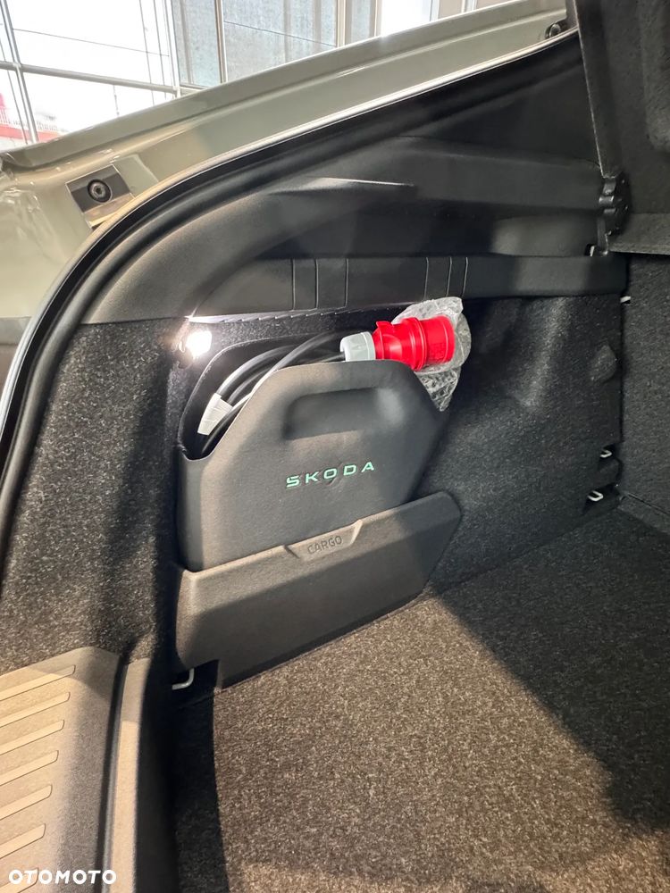 Skoda Enyaq RS 82kWh - 13