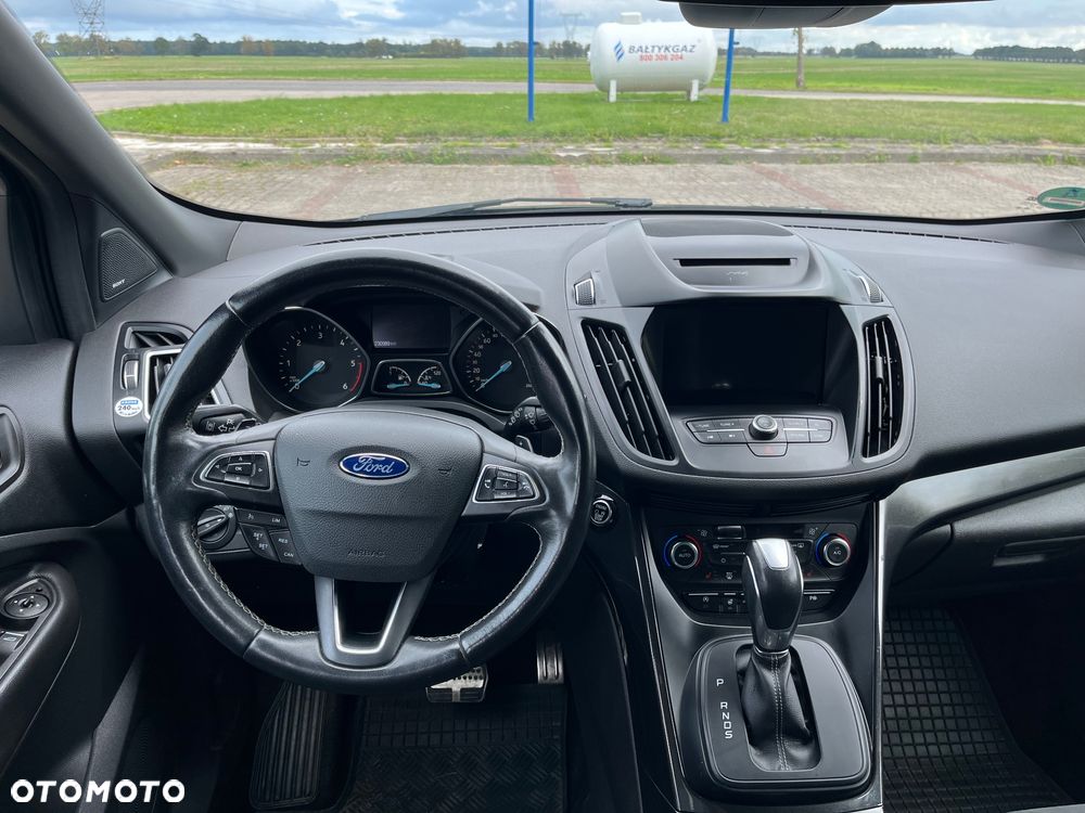 Ford Kuga 2.0 TDCi AWD ST-Line - 15