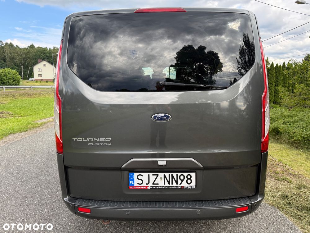 Ford Tourneo Custom 2.0 EcoBlue L1 Sport SelectShift - 11