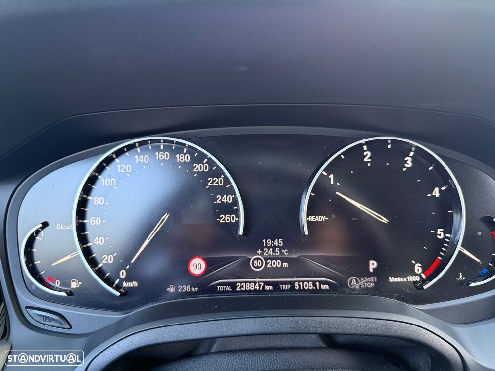 BMW 320 d Aut. Sport Line - 3