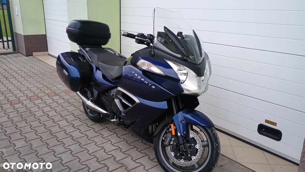 Triumph Trophy - 20