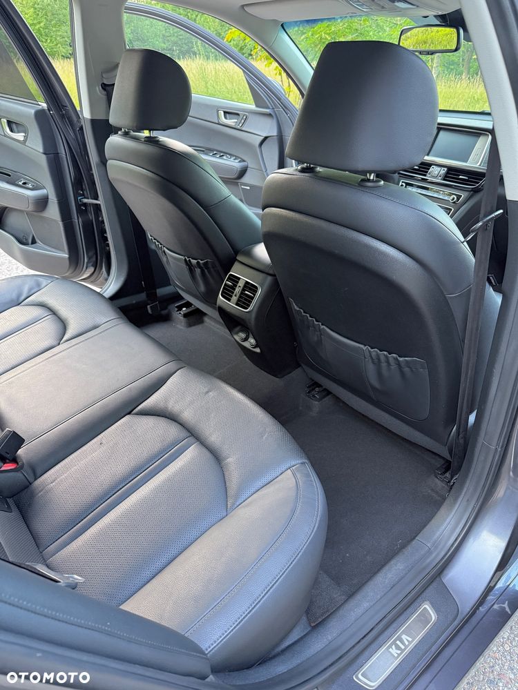 Kia Optima 1.7 CRDI DCT Business Supreme - 20