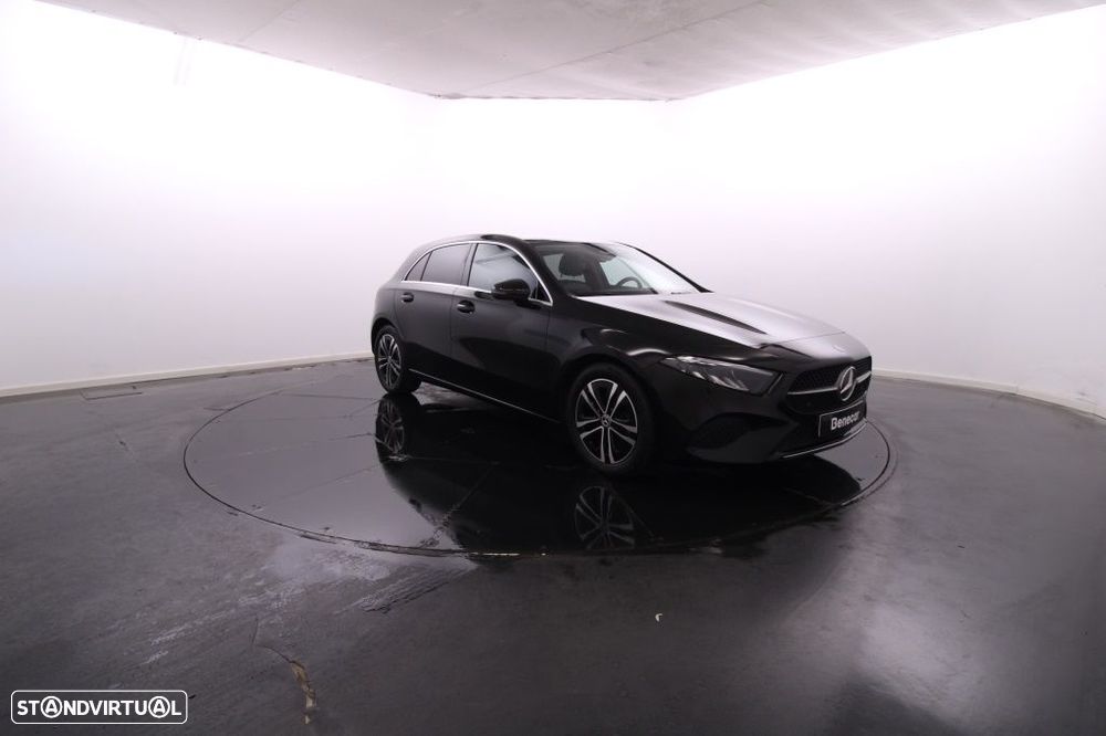 Mercedes-Benz A 200 d - 12