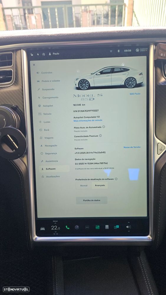 Tesla Model S 90D - 6