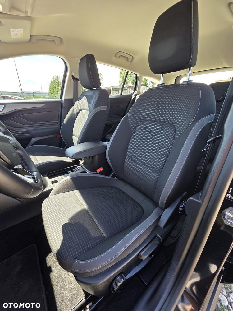 Ford Focus 1.5 EcoBlue Start-Stopp-System COOL&CONNECT - 14