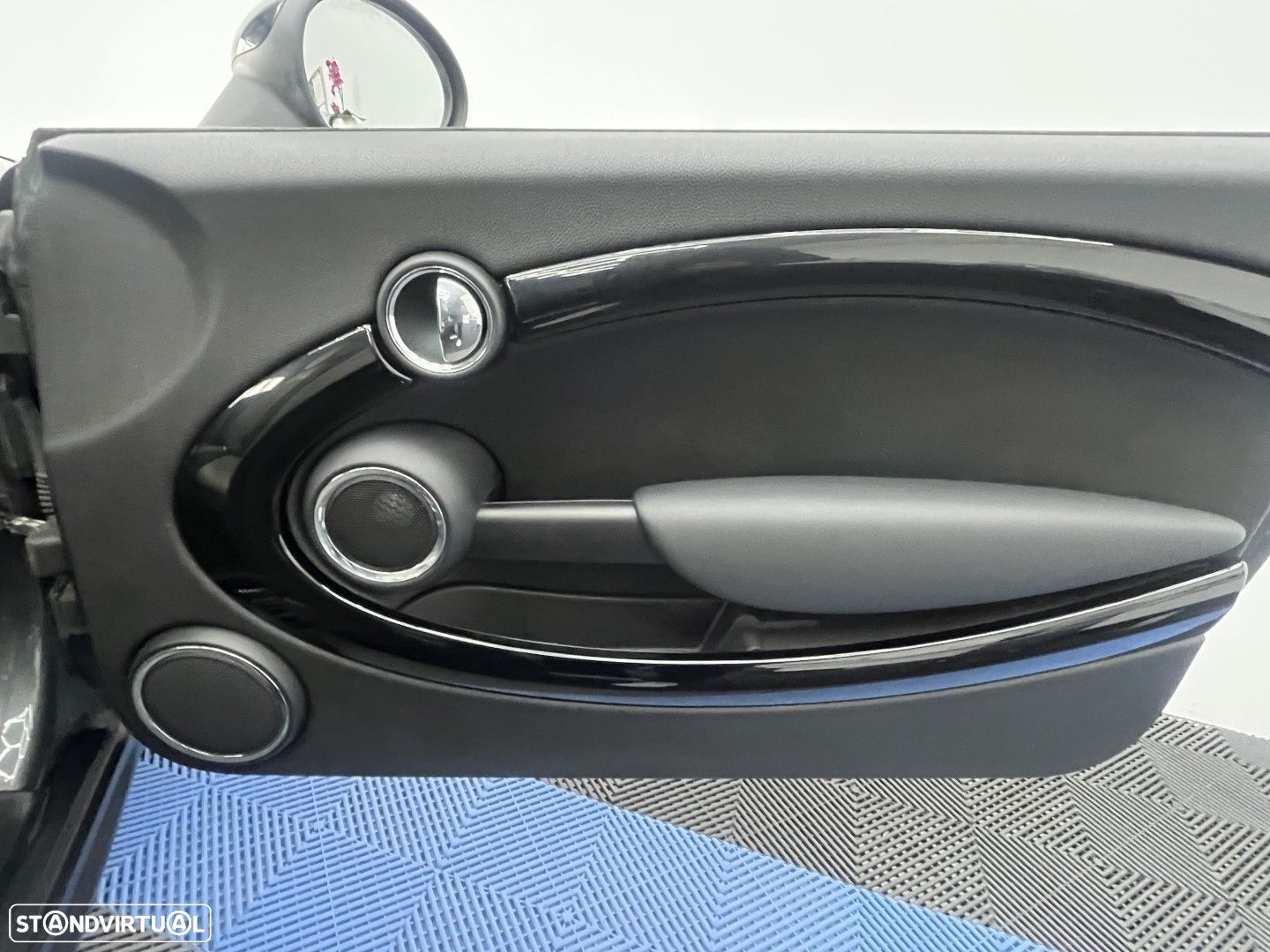 MINI 3 Portas John Cooper Works - 19