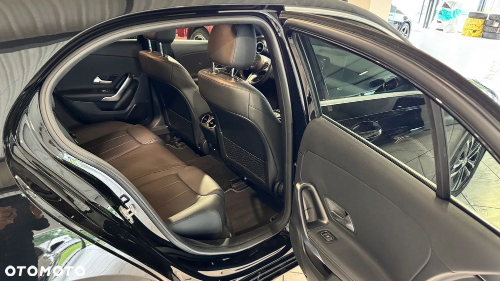 Mercedes-Benz Klasa A 200 Progressive 7G-DCT - 27