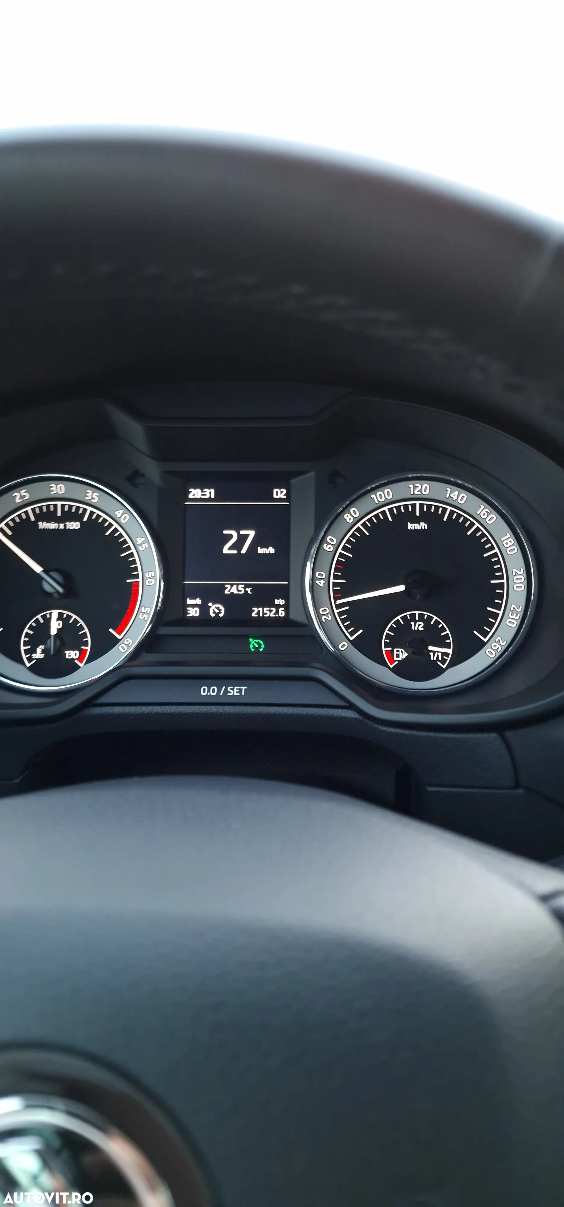 Skoda Octavia 2.0 TDI DSG 4X4 Style - 11