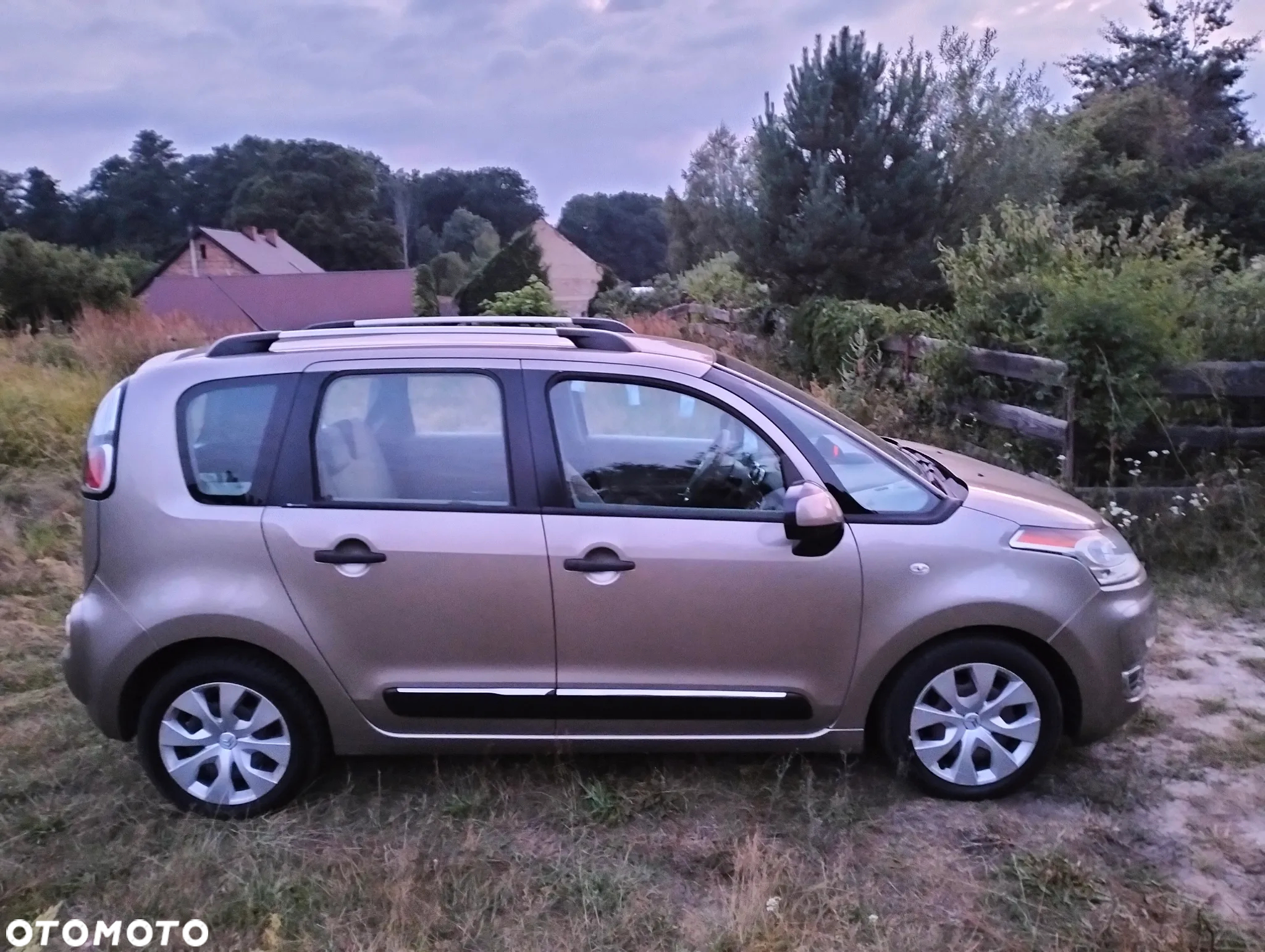 Citroën C3 Picasso 1.4i Exclusive - 24