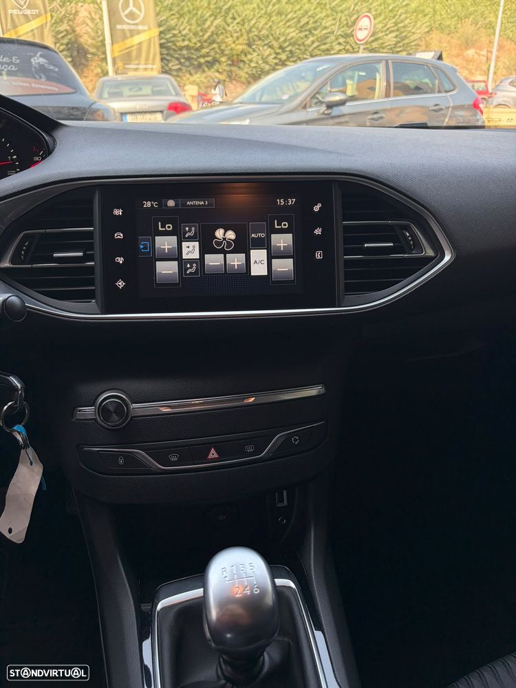 Peugeot 308 1.6 e-HDi Allure - 14