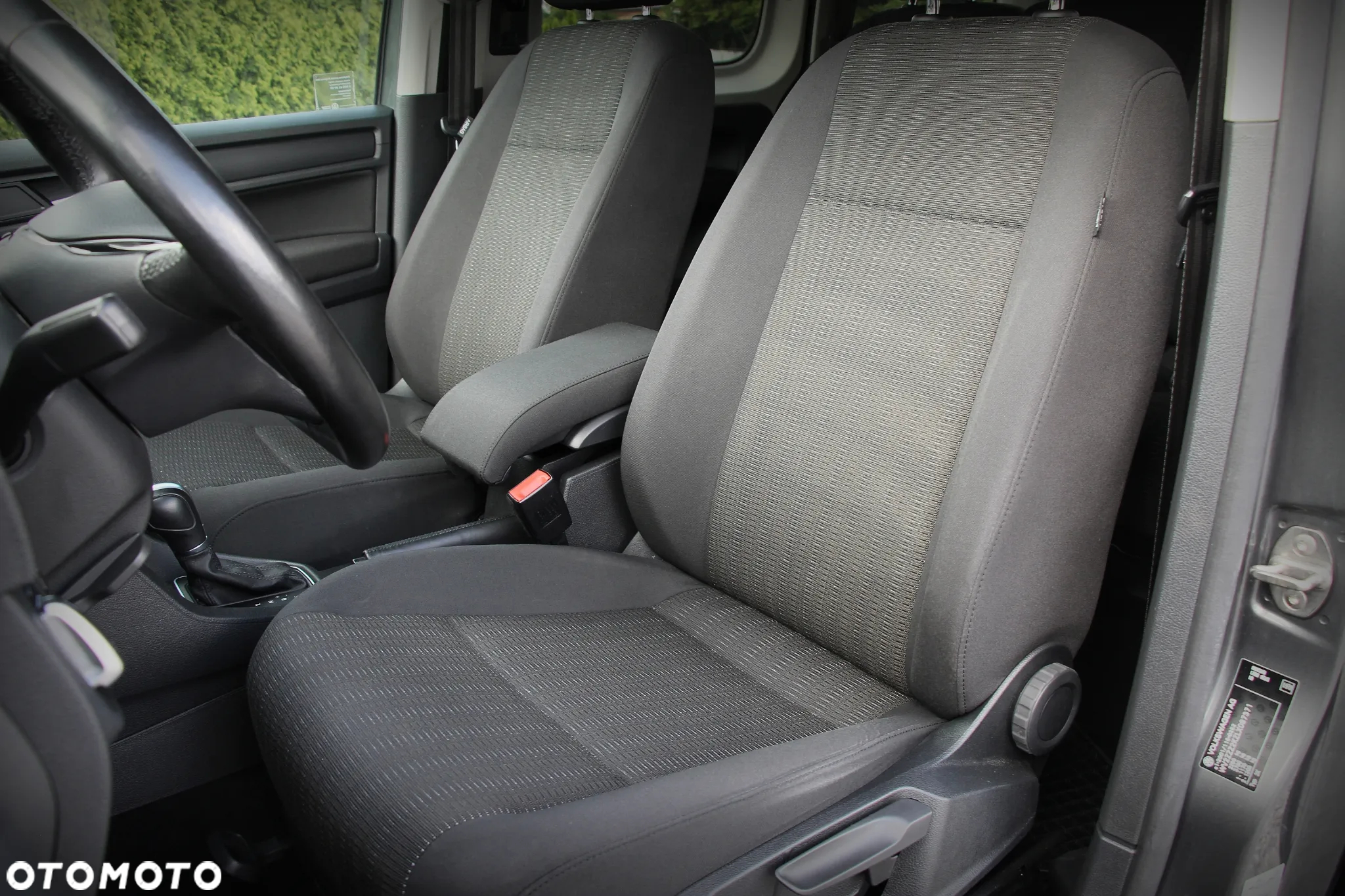Volkswagen Caddy 2.0 TDI Comfortline DSG - 15
