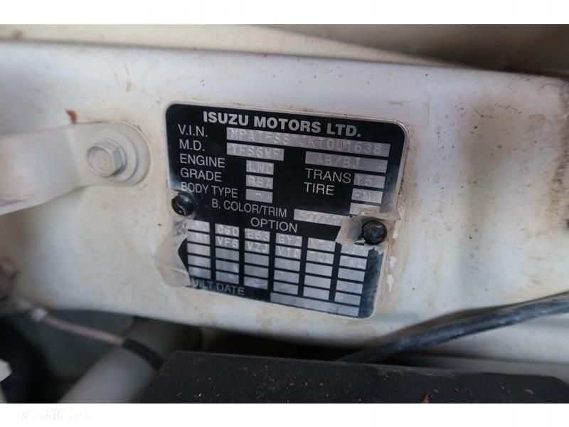 Isuzu D-Max - 7