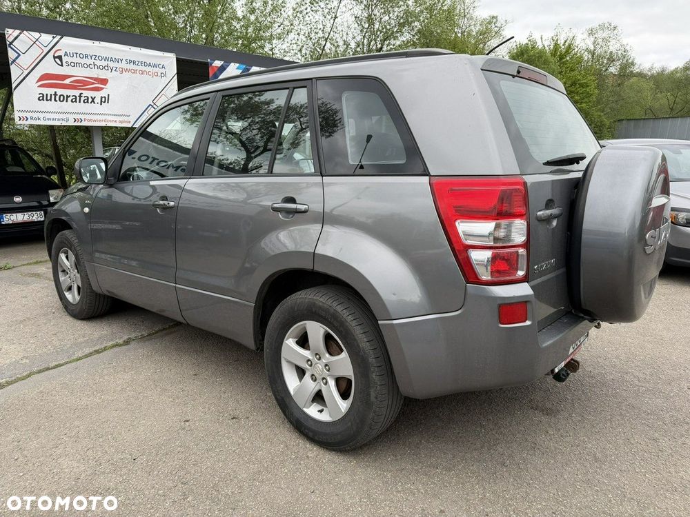 Suzuki Grand Vitara - 8