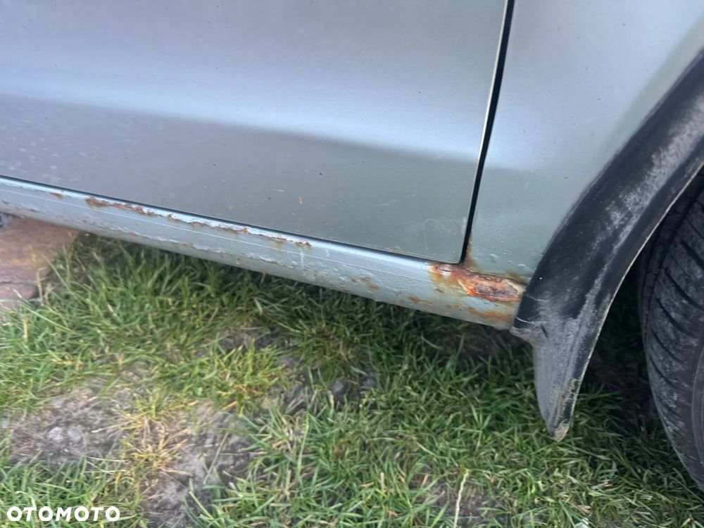 Volkswagen Polo 1.9 TDI - 7