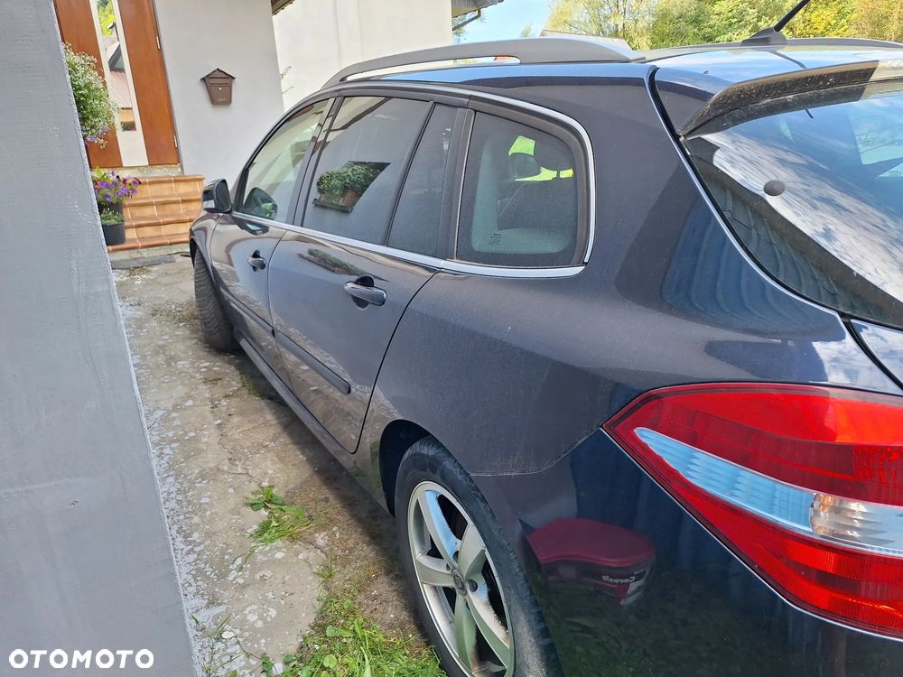 Renault Laguna 2.0 DCi Initiale - 9