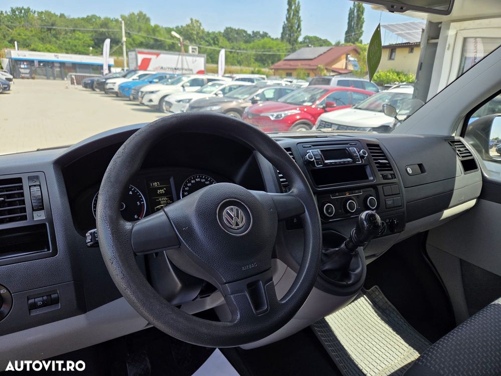 Volkswagen Transporter Caravelle Kurz BMT Trendline - 7