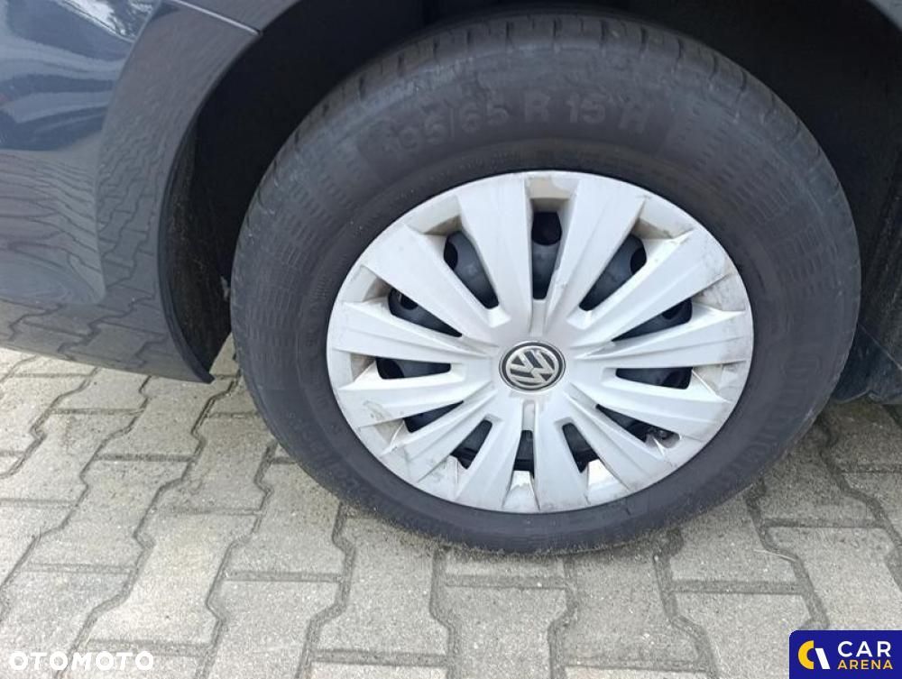 Volkswagen Golf - 31