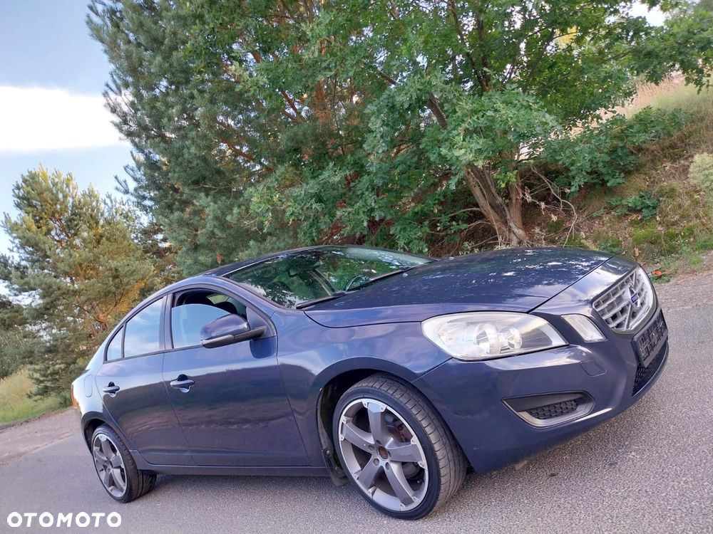 Volvo S60 DRIVe Kinetic - 9