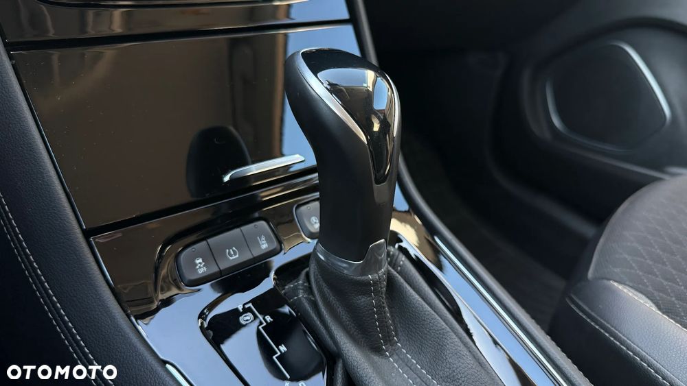 Opel Grandland X - 16